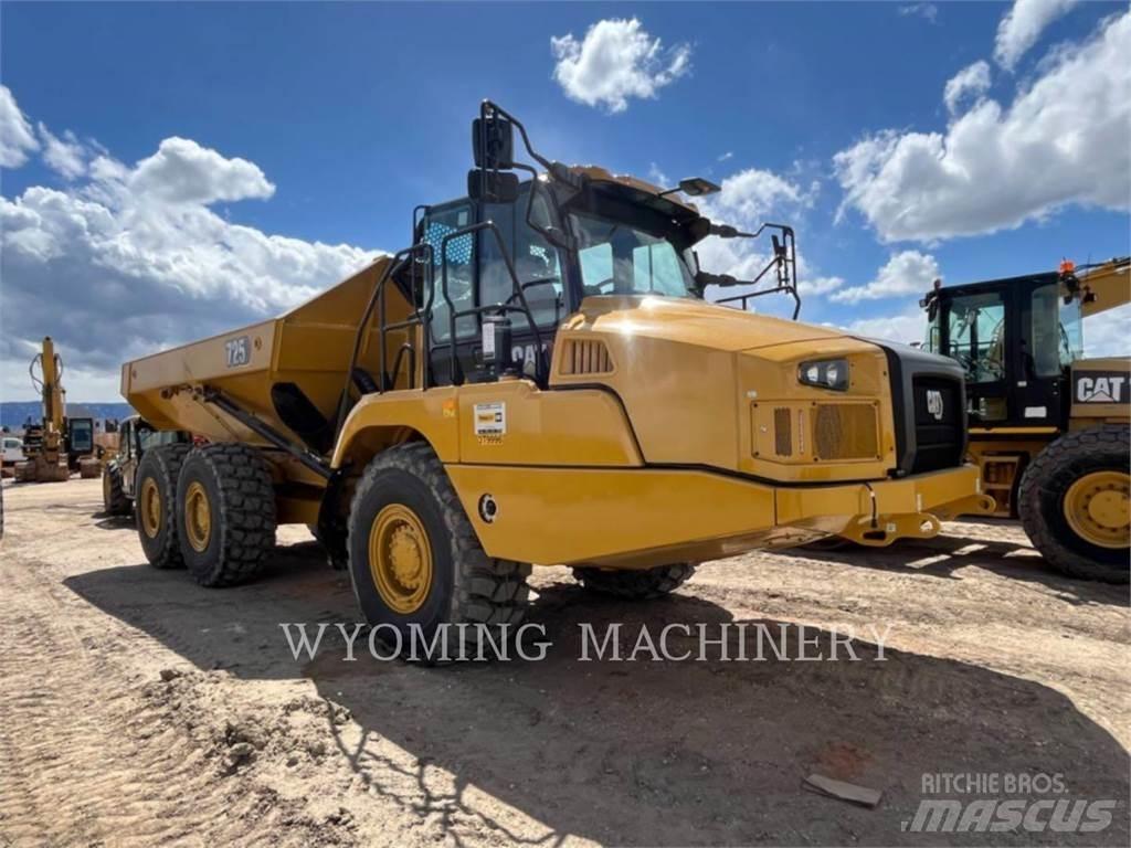 CAT 725 Zglobni damperi