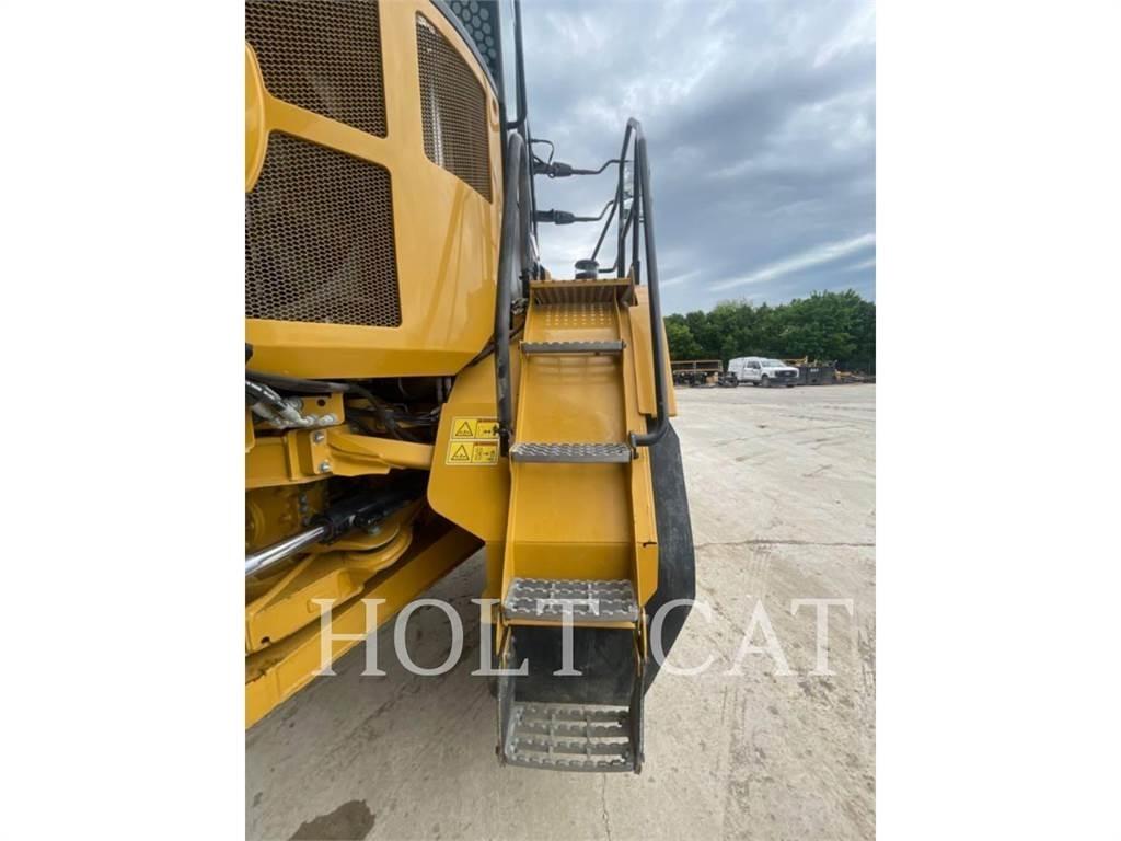 CAT 725 Zglobni damperi