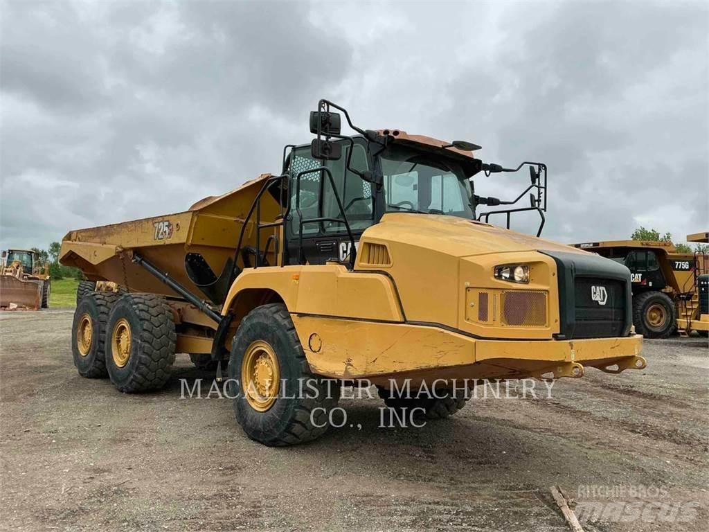 CAT 725 Zglobni damperi