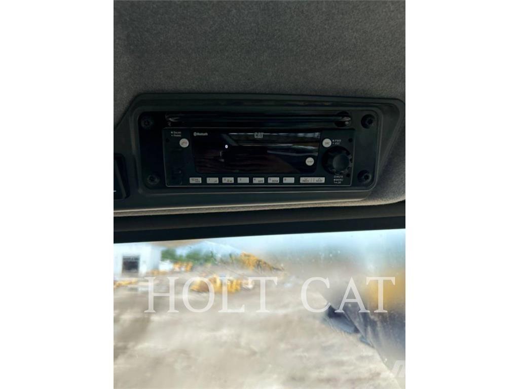 CAT 725 Zglobni damperi
