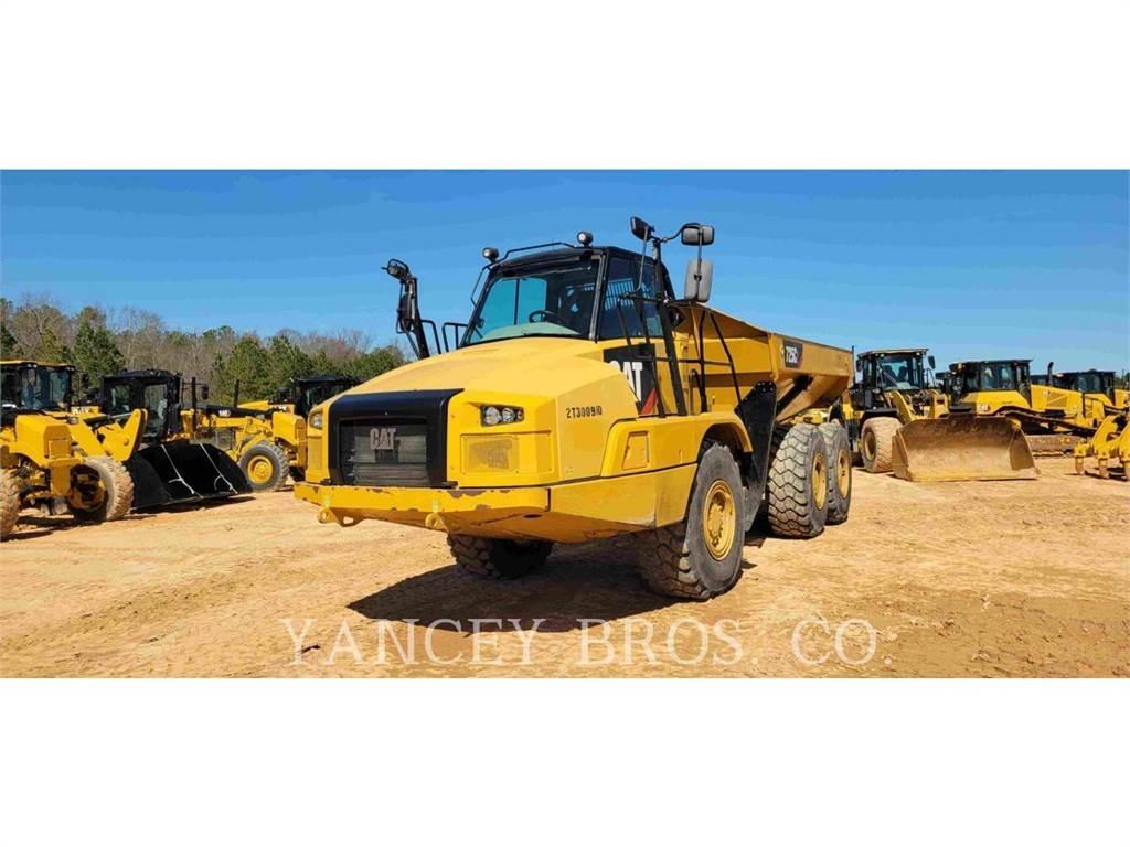 CAT 725 WT Zglobni damperi