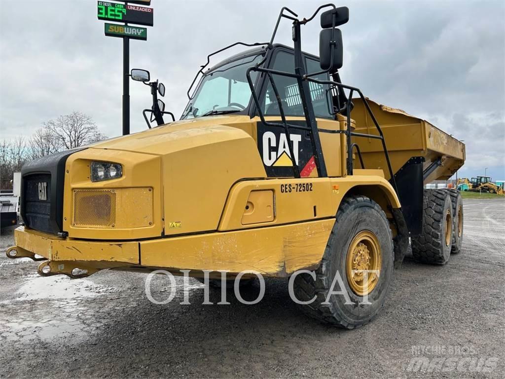 CAT 725C Zglobni damperi