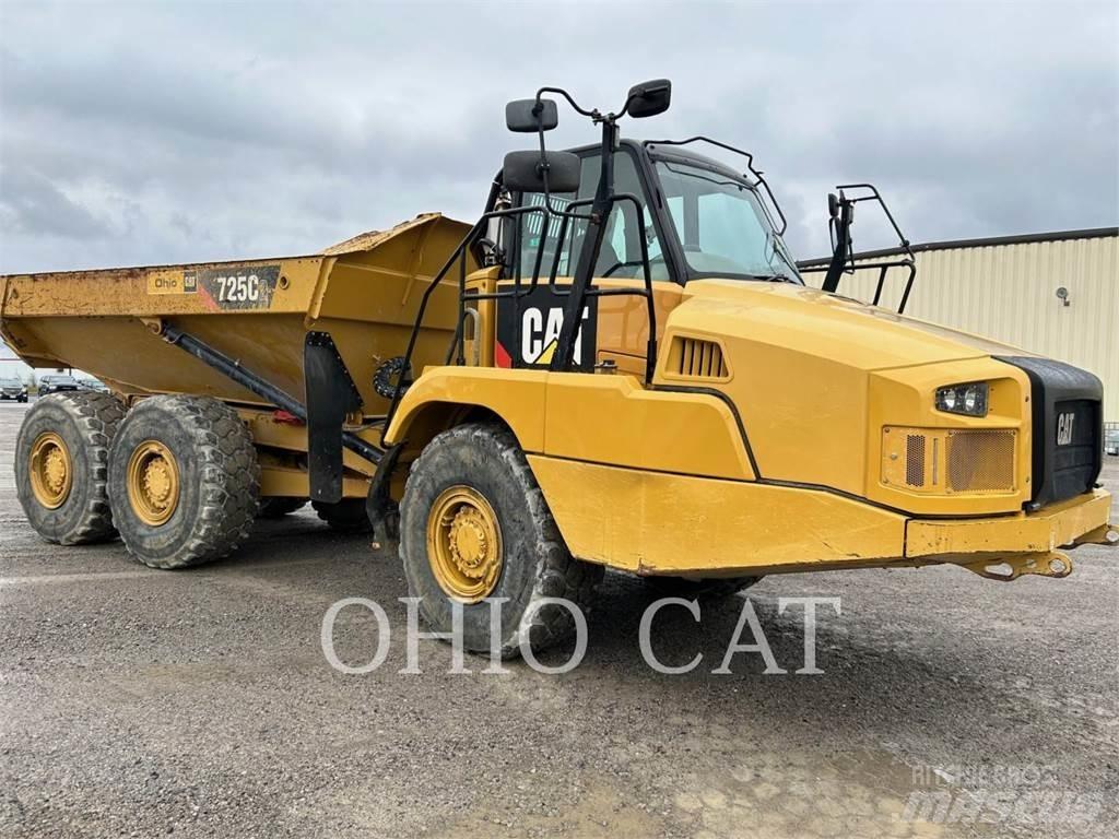 CAT 725C Zglobni damperi