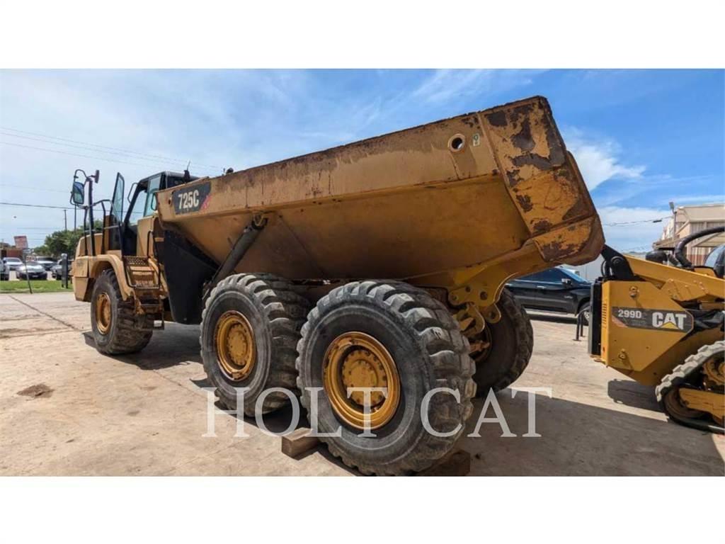 CAT 725C Zglobni damperi