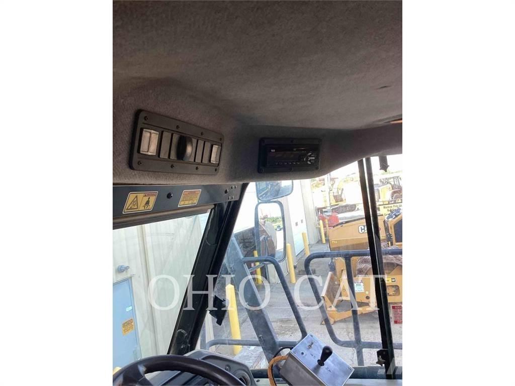CAT 725C WT Zglobni damperi