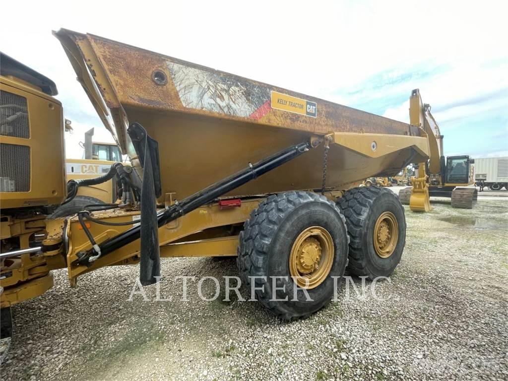 CAT 725C2 Zglobni damperi