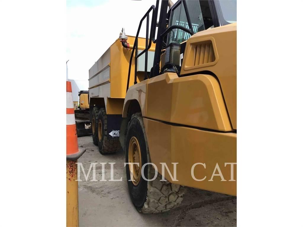CAT 725C2 Zglobni damperi