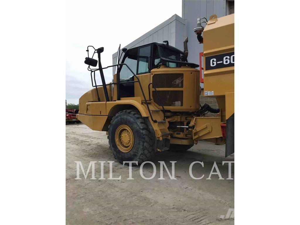 CAT 725C2 Zglobni damperi