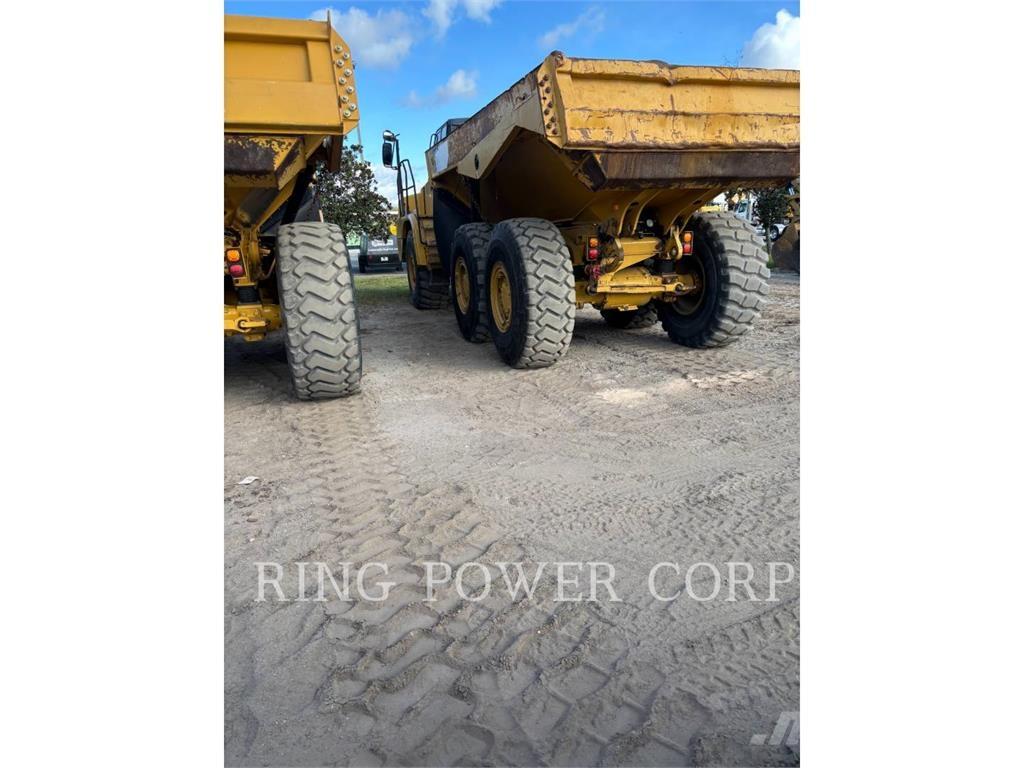 CAT 725C2TG Zglobni damperi