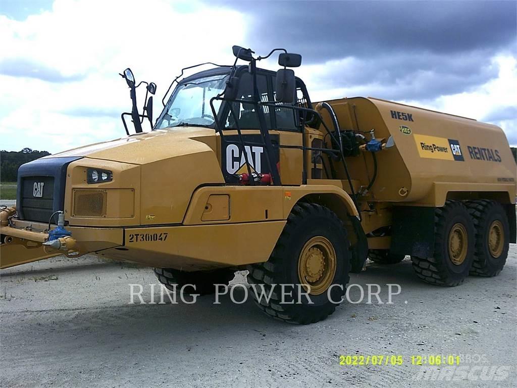 CAT 725C2WW Kamioni cisterne