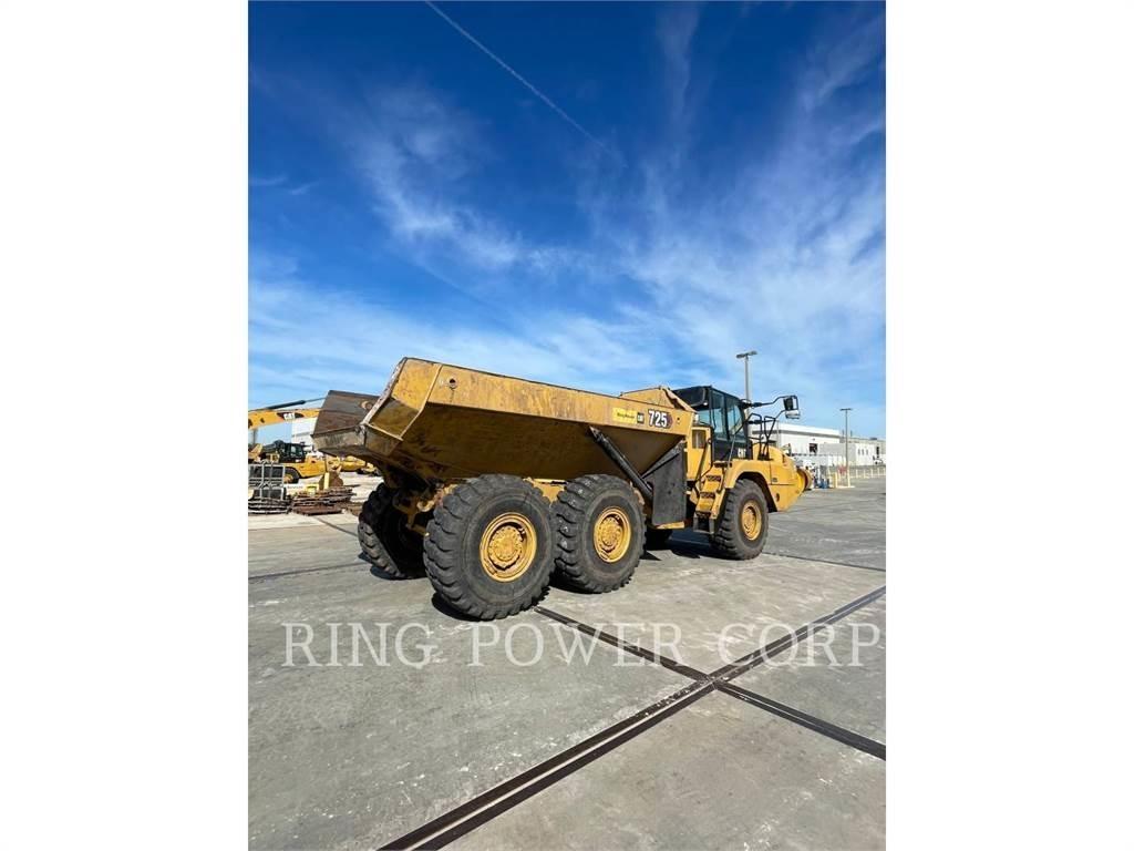 CAT 725WW Kamioni cisterne