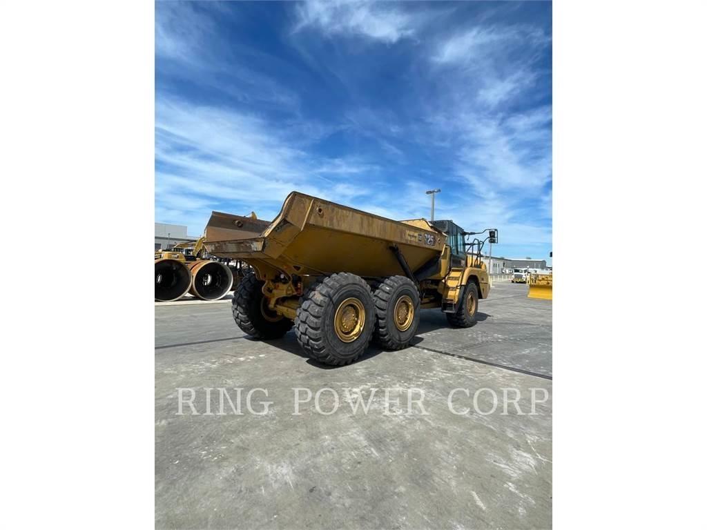 CAT 725WW Kamioni cisterne
