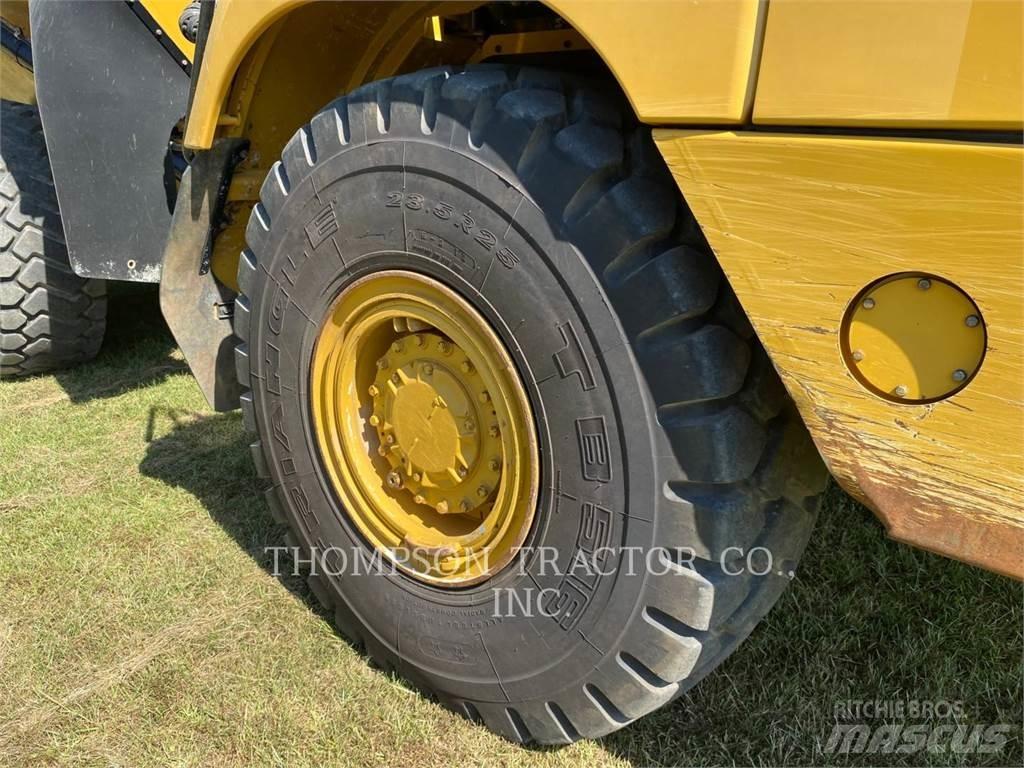 CAT 730 Zglobni damperi