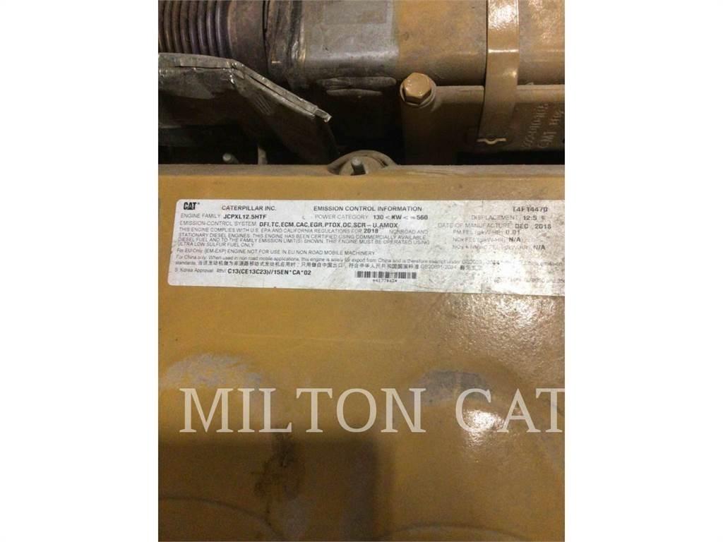 CAT 730 Zglobni damperi