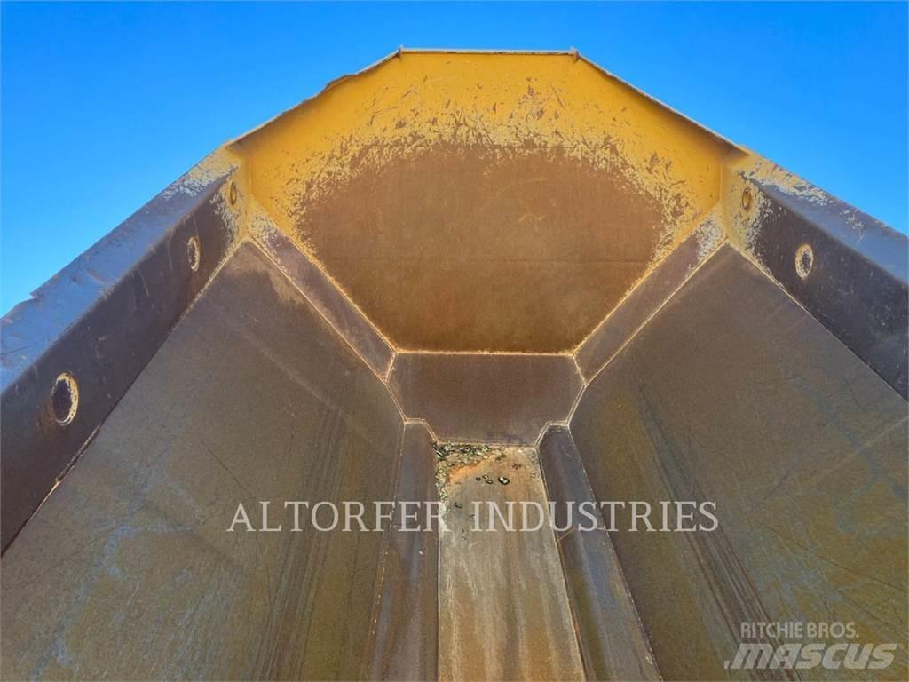CAT 730 Zglobni damperi