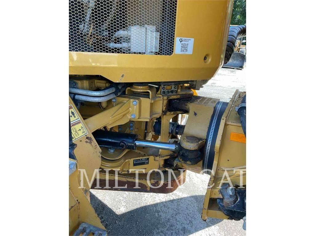 CAT 730 Zglobni damperi