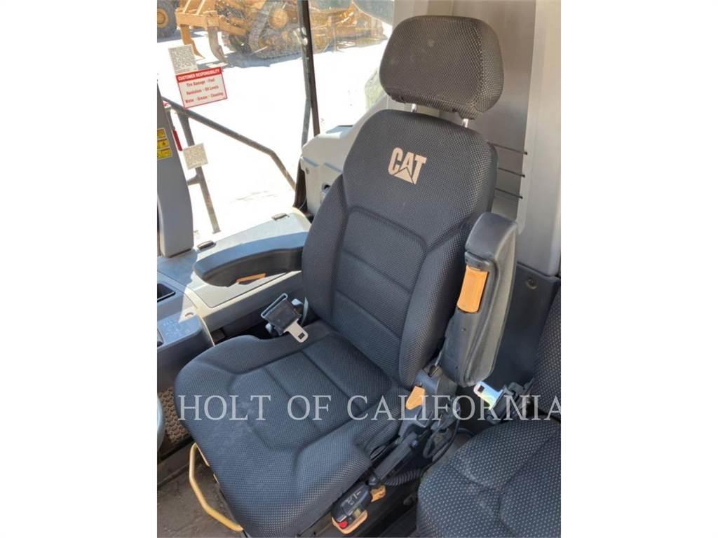 CAT 730 Zglobni damperi