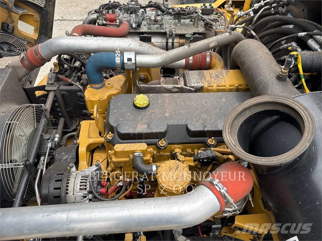 CAT 730 Zglobni damperi