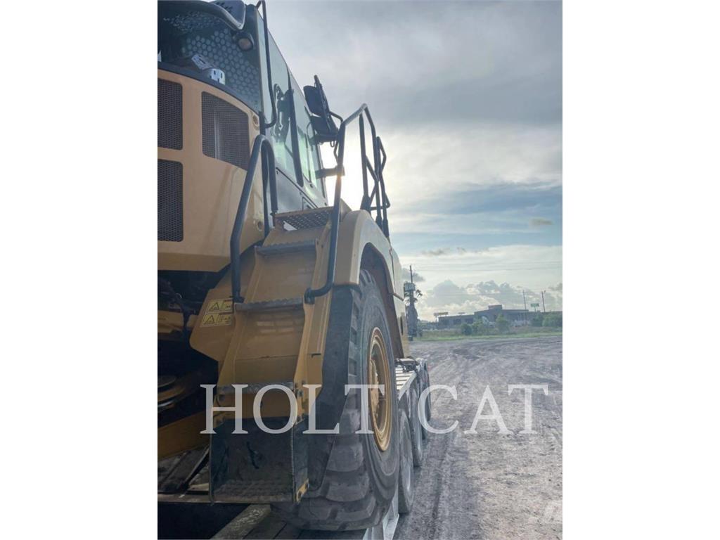 CAT 730 Zglobni damperi