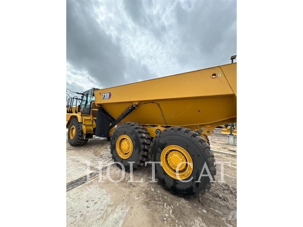 CAT 730 Zglobni damperi