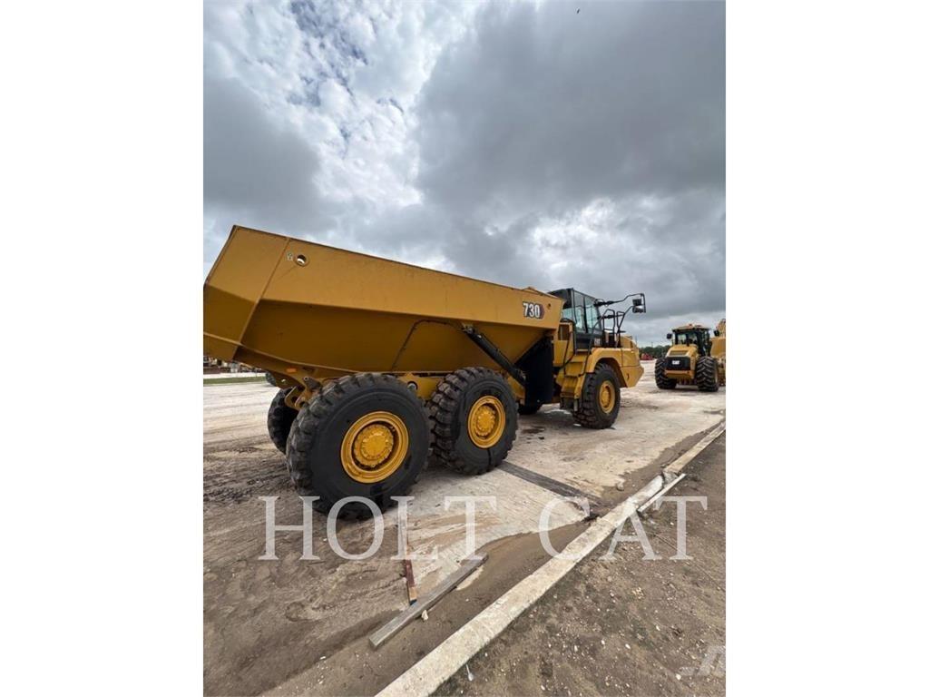 CAT 730 Zglobni damperi