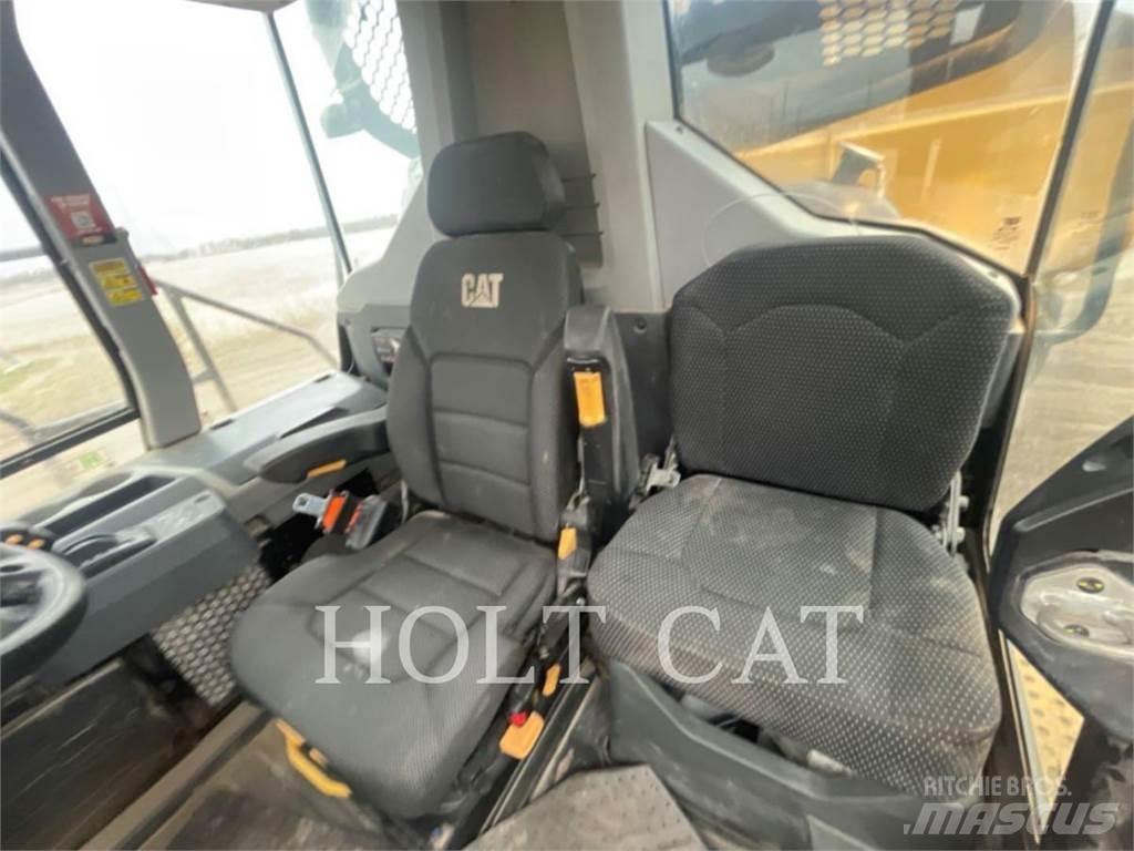 CAT 730 Zglobni damperi