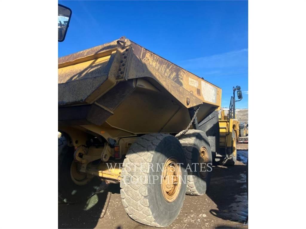 CAT 730C Zglobni damperi