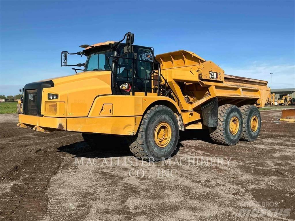 CAT 740 4EJ Zglobni damperi