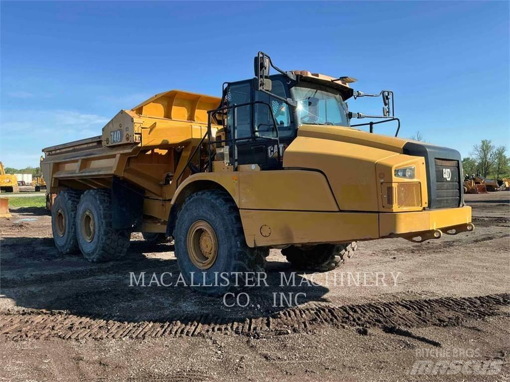 CAT 740 4EJ Zglobni damperi