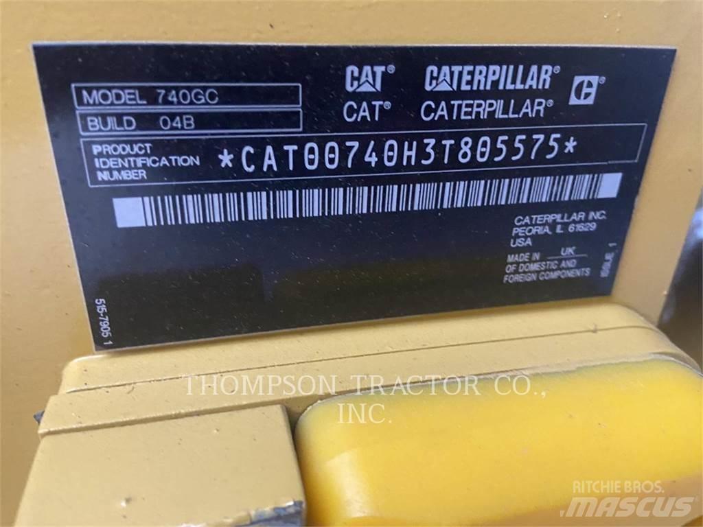 CAT 740 GC Zglobni damperi