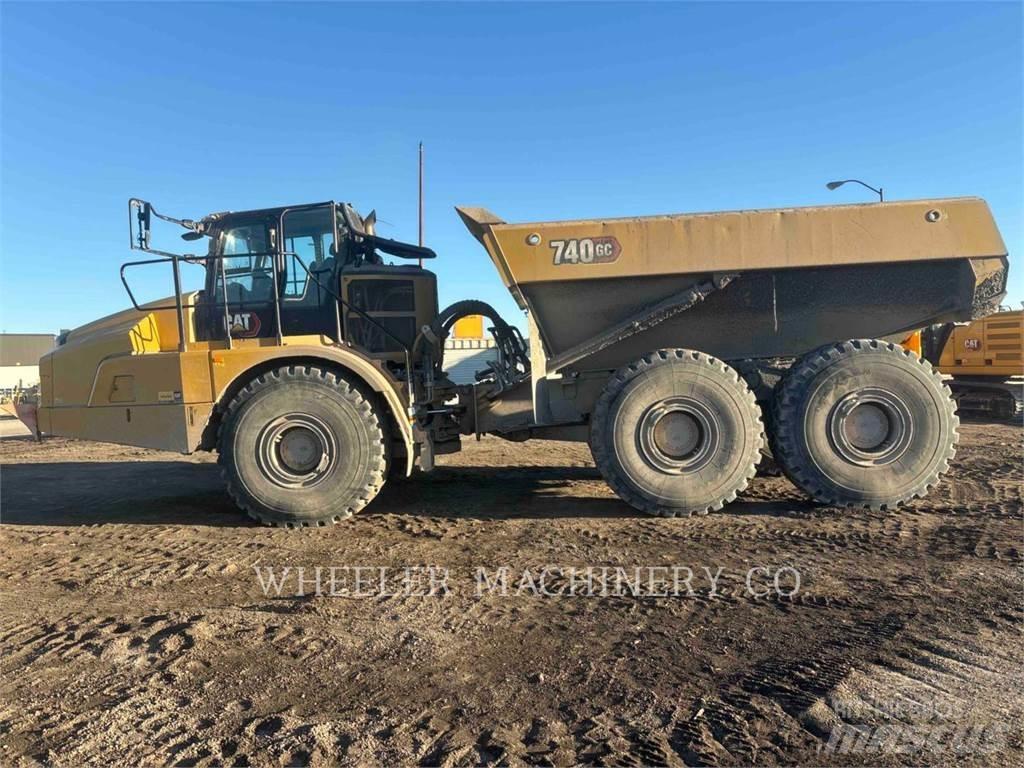 CAT 740 GC Zglobni damperi