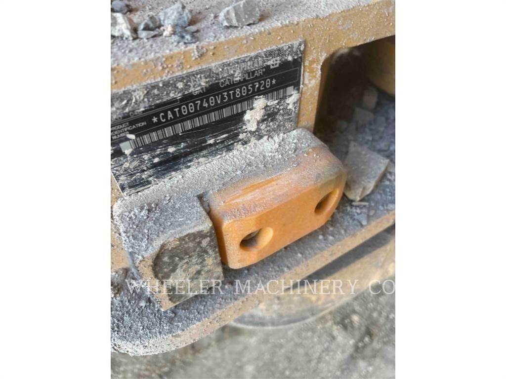 CAT 740 GC Zglobni damperi