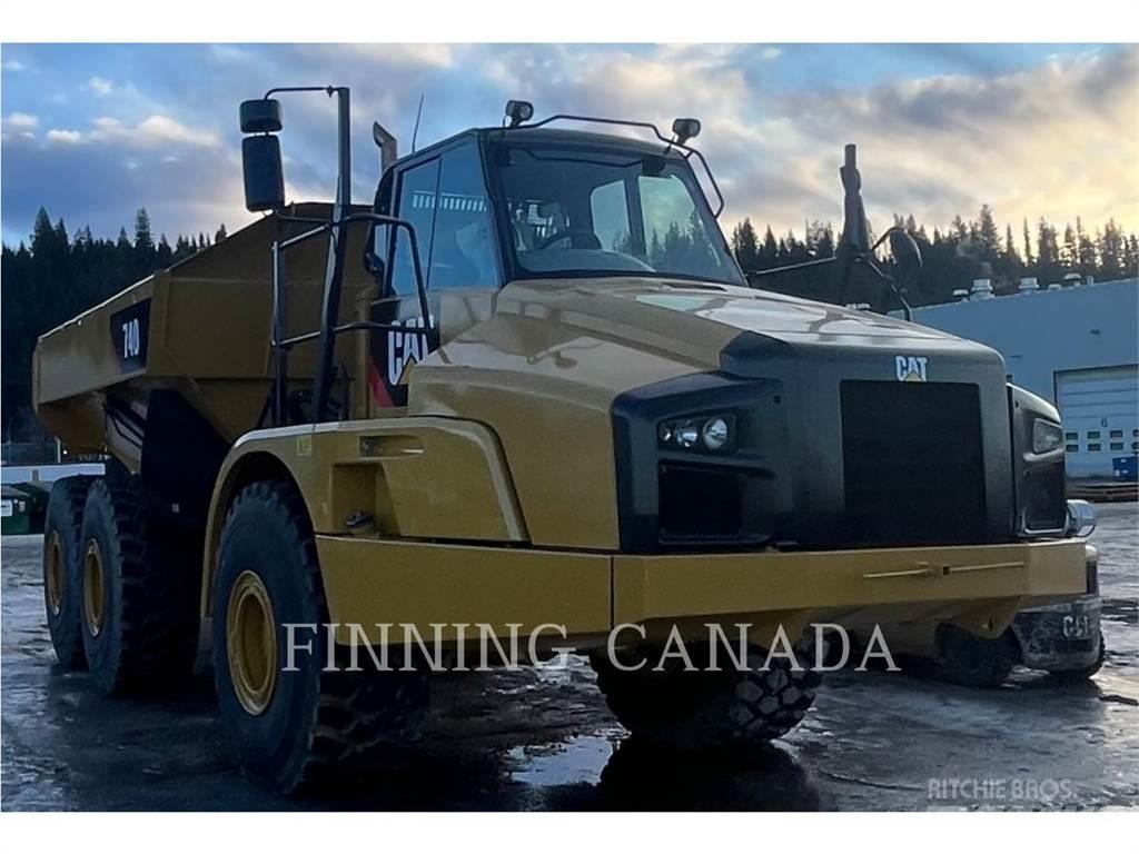 CAT 740B Zglobni damperi