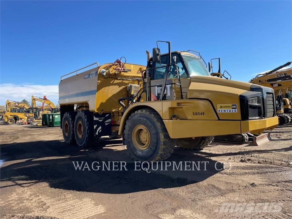 CAT 740B WT RB Kamioni za vodu