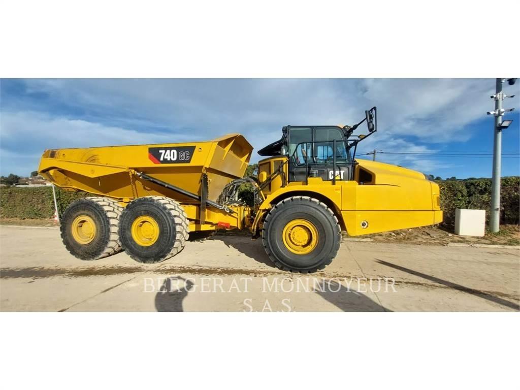 CAT 740GC Zglobni damperi