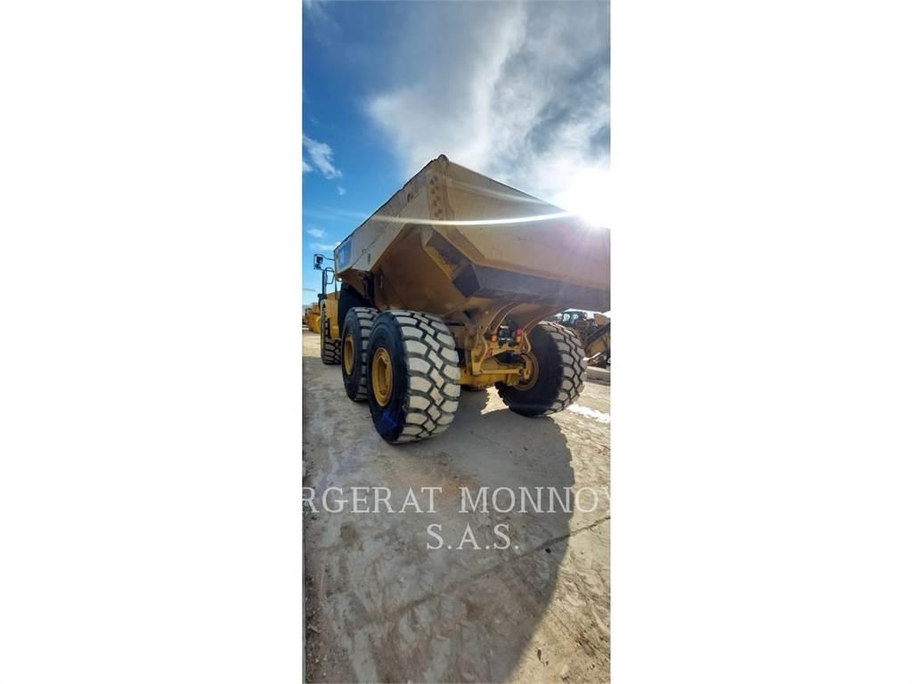 CAT 740GC Zglobni damperi