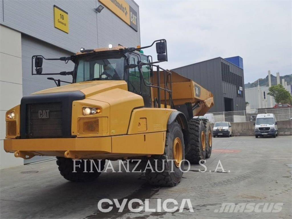 CAT 740GC Zglobni damperi