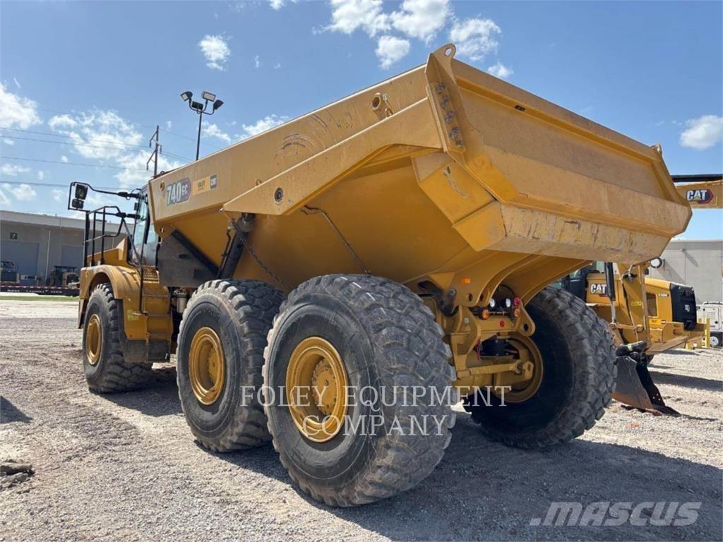 CAT 740GC-04 Zglobni damperi