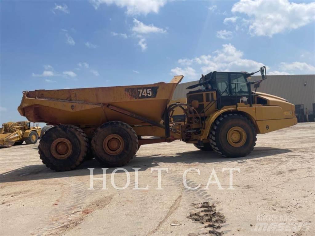 CAT 745 Zglobni damperi