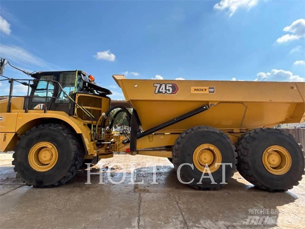 CAT 745 Zglobni damperi