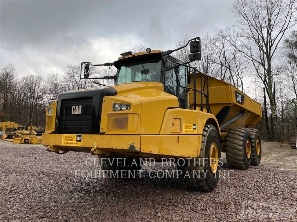 CAT 745 Zglobni damperi