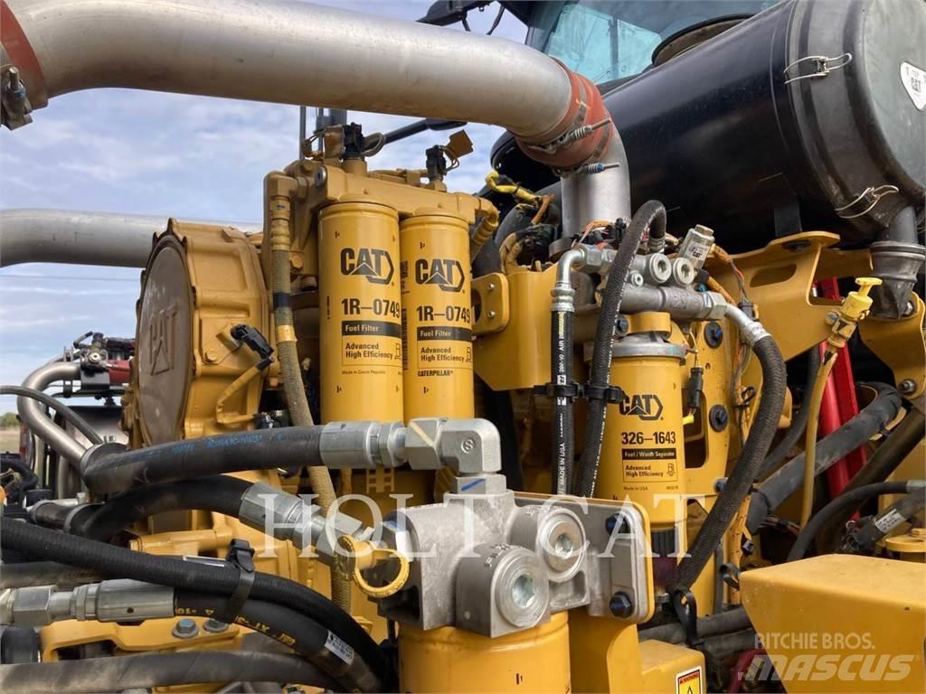 CAT 745 Zglobni damperi