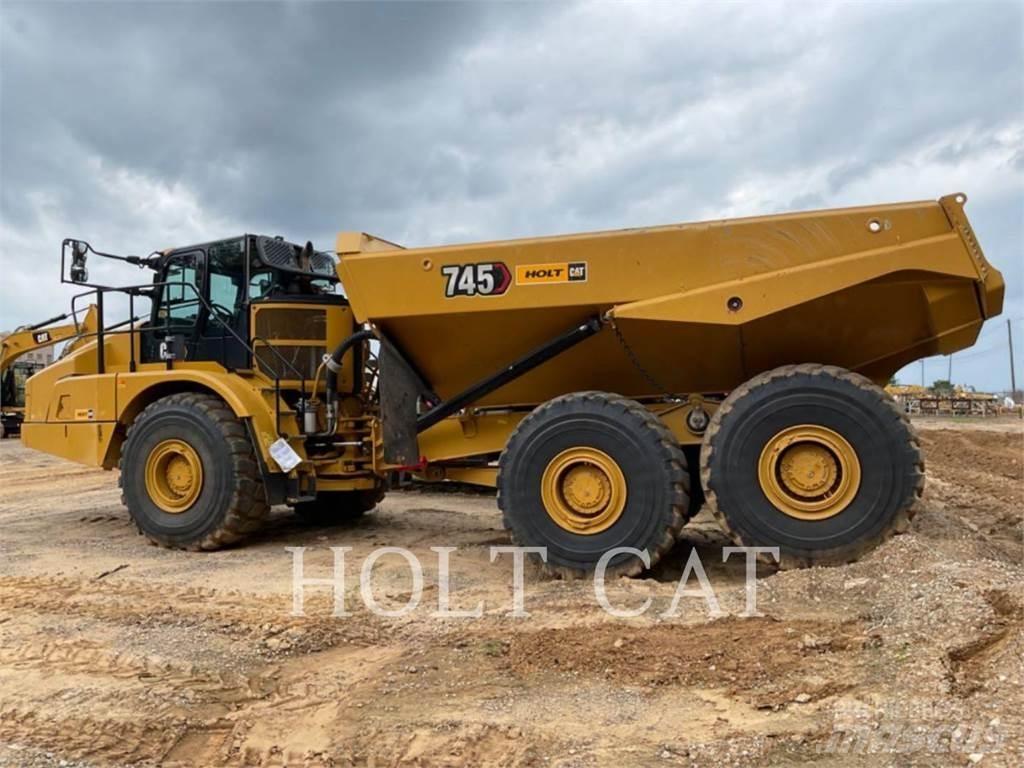 CAT 745 Zglobni damperi
