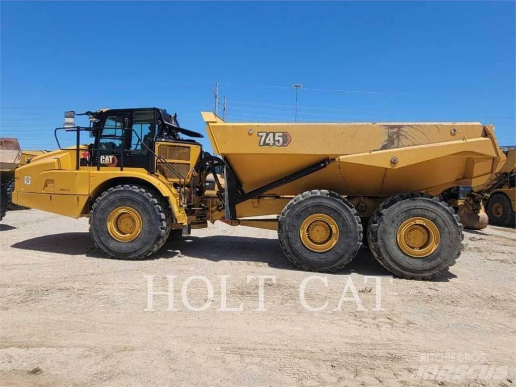 CAT 745 Zglobni damperi