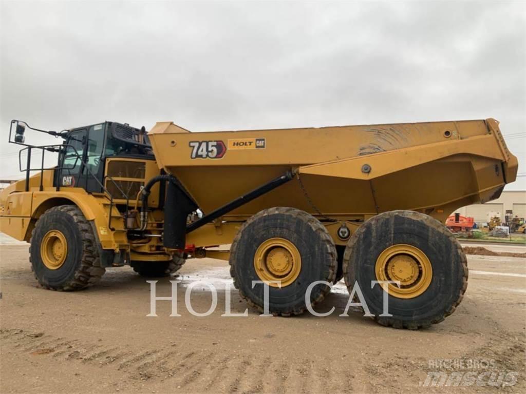 CAT 745 Zglobni damperi