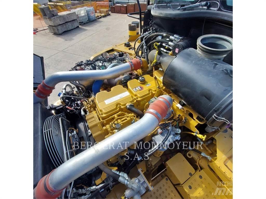 CAT 745 Zglobni damperi