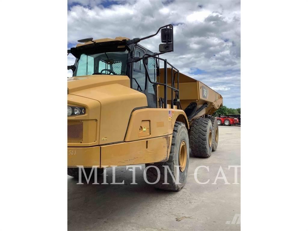 CAT 745 Zglobni damperi