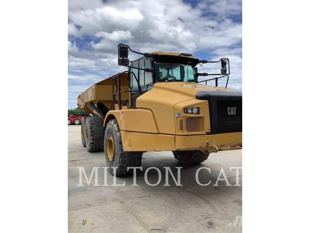 CAT 745 Zglobni damperi