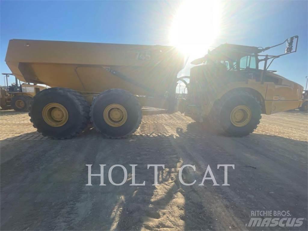 CAT 745 Zglobni damperi
