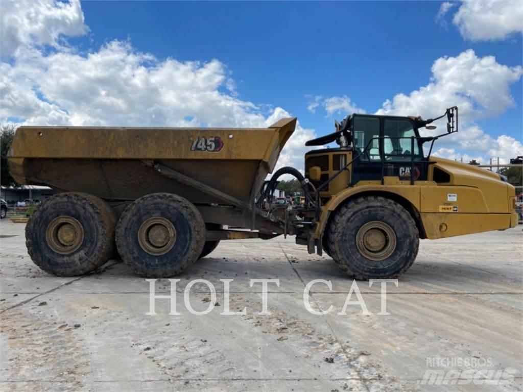 CAT 745 Zglobni damperi